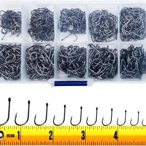 300PCS Small High-Carbon Steel Barbed Fishing Hooks with Holes, 10 Specifications of Fishing Hooks, Portable Boxed Hooks, Powerful Hooks That Can Adapt to Various Fishing Environments