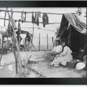 Framed Print 12x15: Eskimos Waiting For Breakfast, 1916